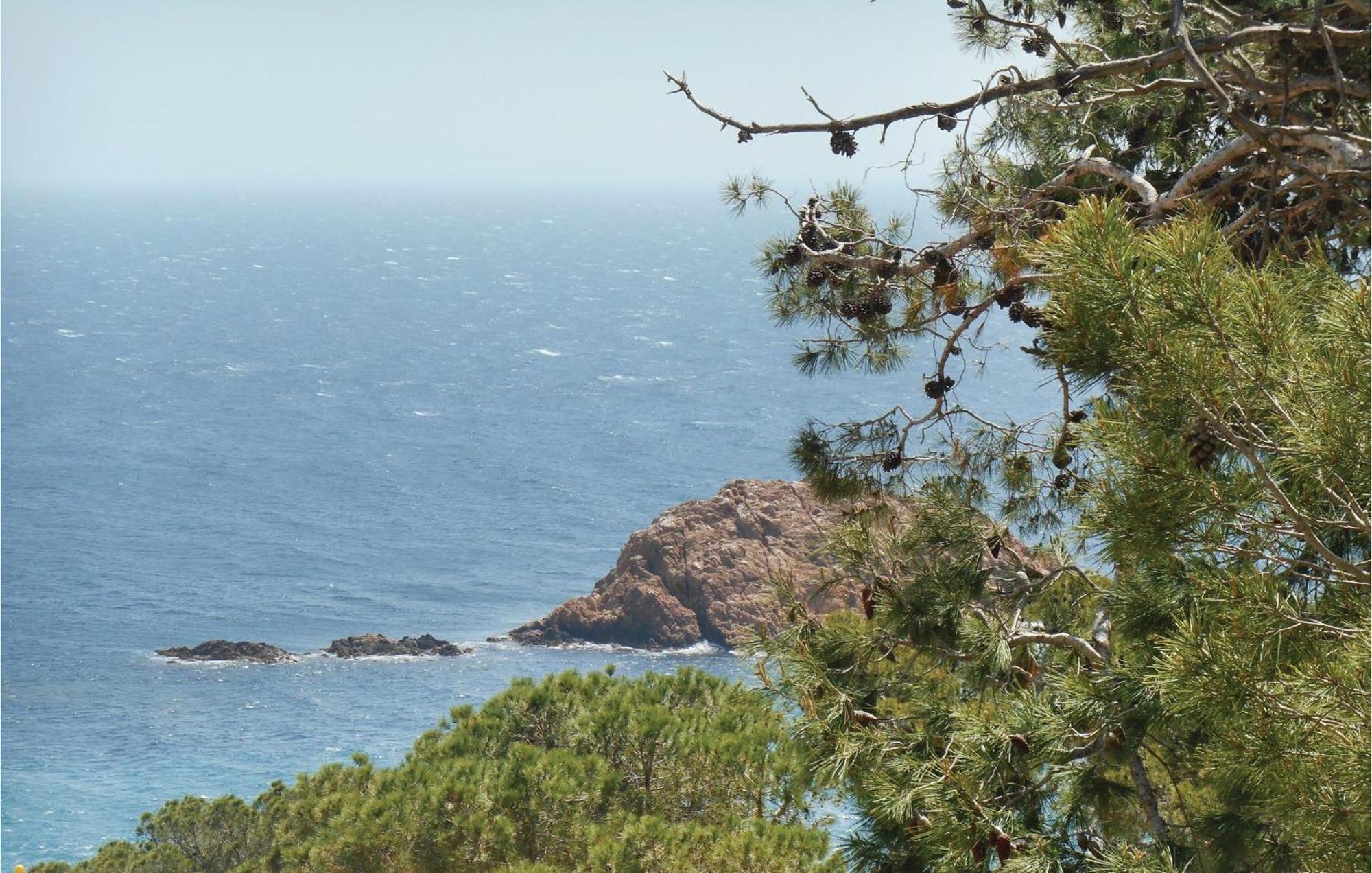 2 Bedroom Amazing In * Tossa de Mar