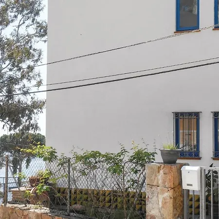 2 Bedroom Amazing Apartment In Tossa De Mar Exterior photo